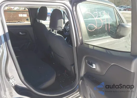 2021 Jeep Renegade Latitude 4X4 из США, поврежденный, VIN ZACNJDB15MPM22200